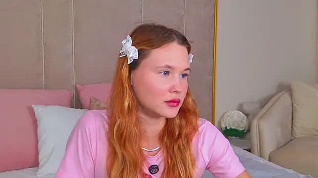 AmeliRoyse — live VR heels cam