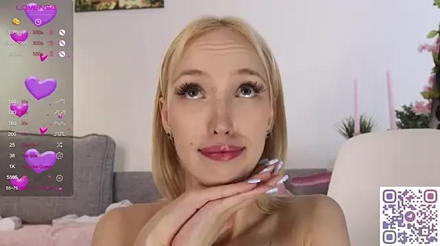 Grace_Glend — live VR striptease cam