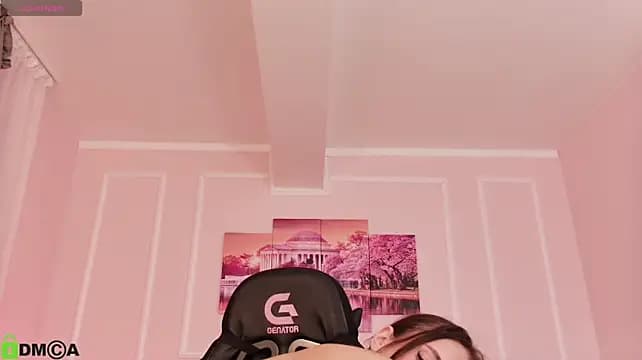 MayaSpringX — live VR facesitting cam