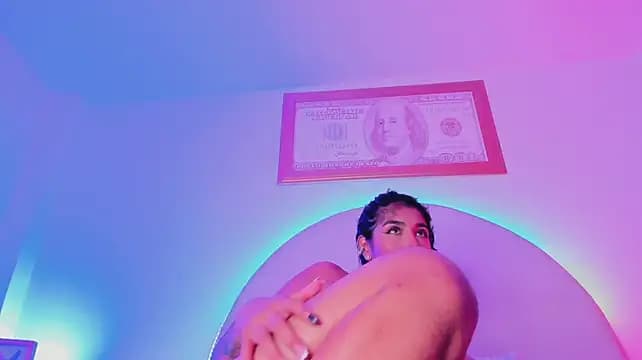 elsalondon — live VR big-ass-latin cam