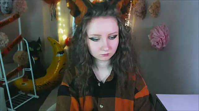 SunshineBlaze — live VR nylon cam