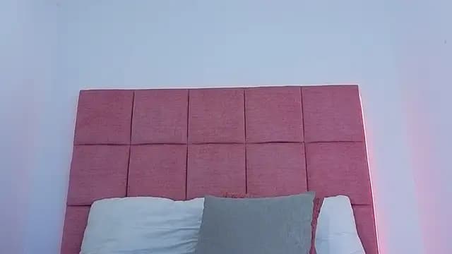 Salome_cruxx — live VR latin-foot-fetish cam