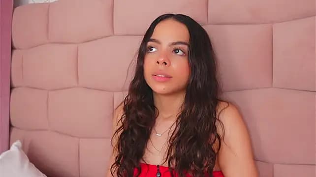 BambiRoses — live VR latin-foot-fetish cam